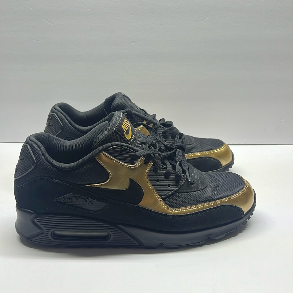 Nike Air Max 90 Essential 537384058  Black Gold Size 13